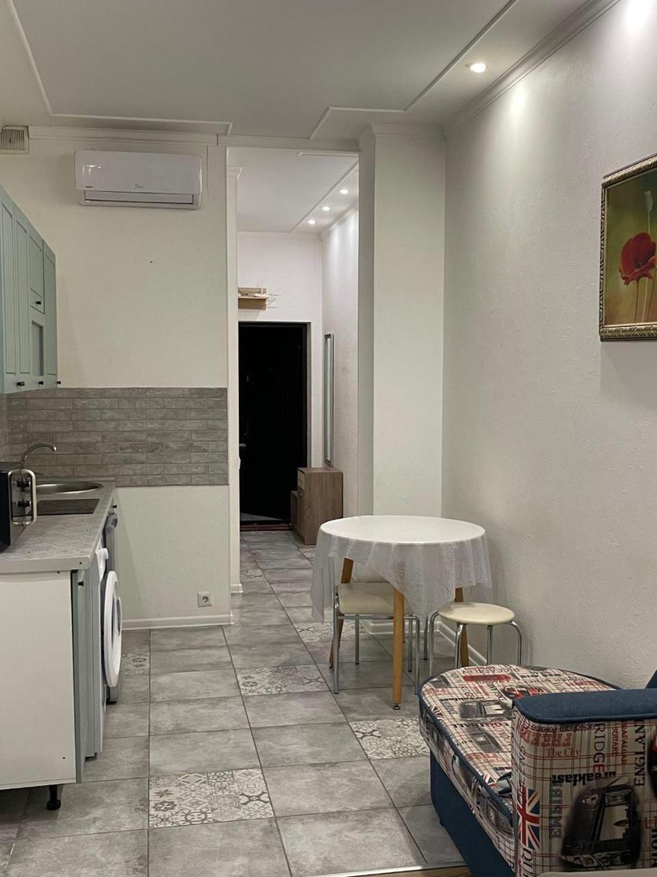 Апартаменти Біля Моря Odesa Exterior photo